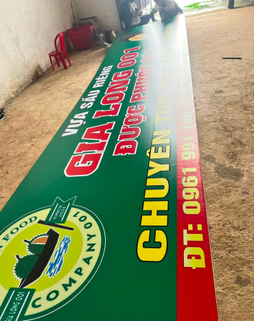 In ấn và thi công biển hiệu trọn gói